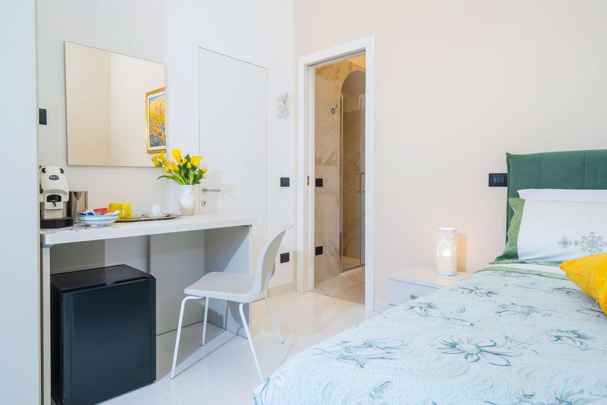 Villa Agostino Luxury B&B Vico Equense Phòng bức ảnh