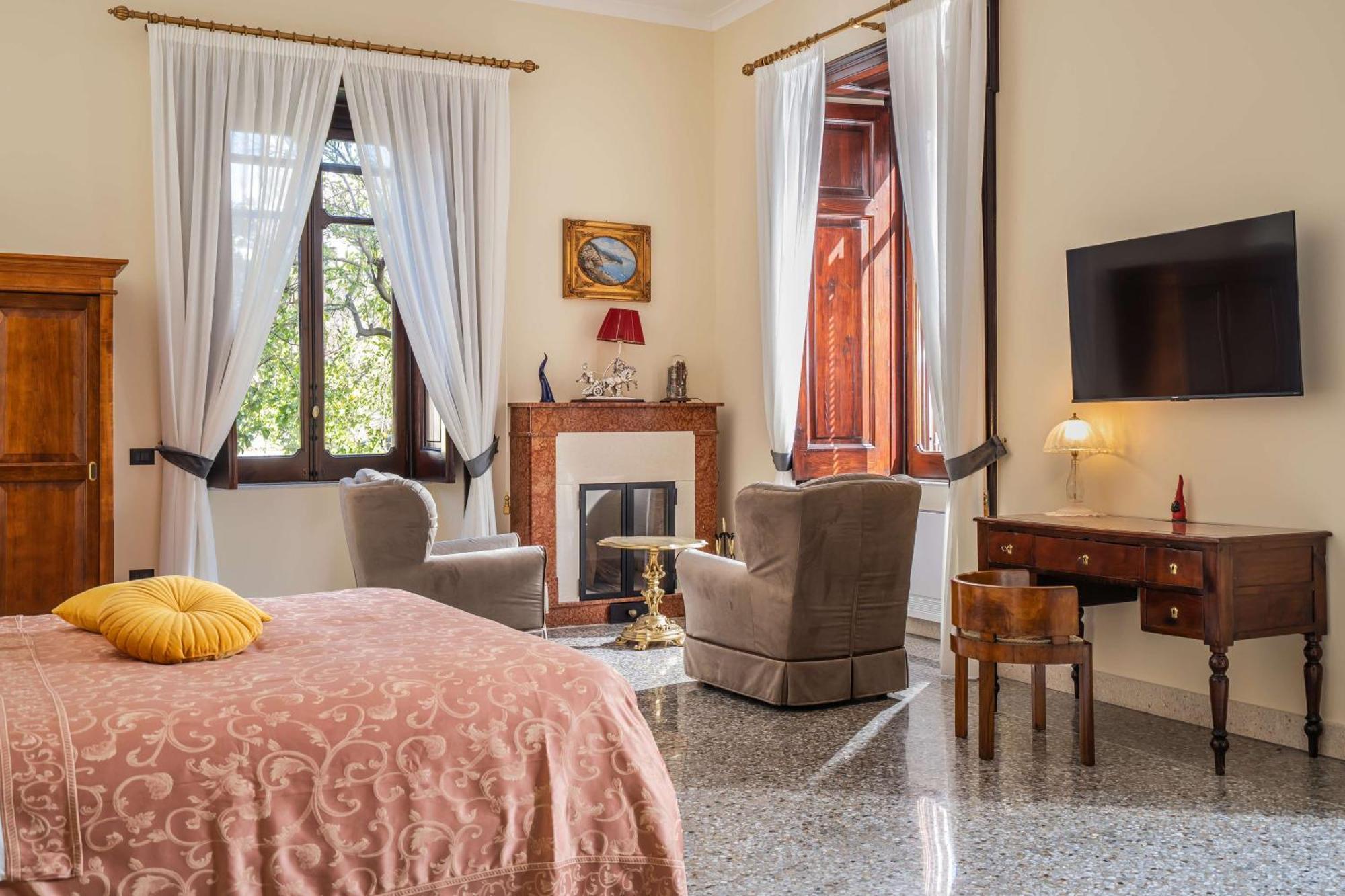 Villa Agostino Luxury B&B Vico Equense Phòng bức ảnh